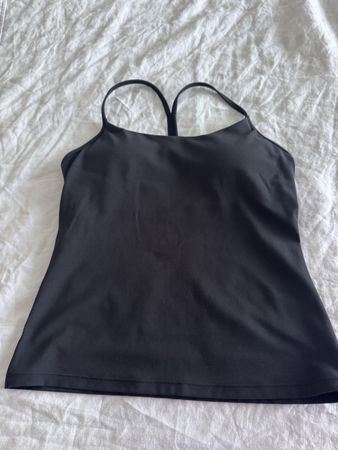 Lululemon Tanktop schwarz mit Grösse M guter Zustand