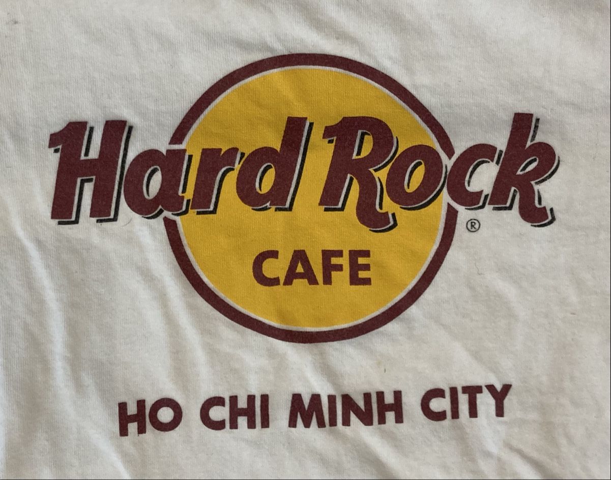 Hard Rock Cafe T-shirt: Hard Rock Cafe T-Shirt – Usato da St.Gallenkappel venduto da apopka 1
