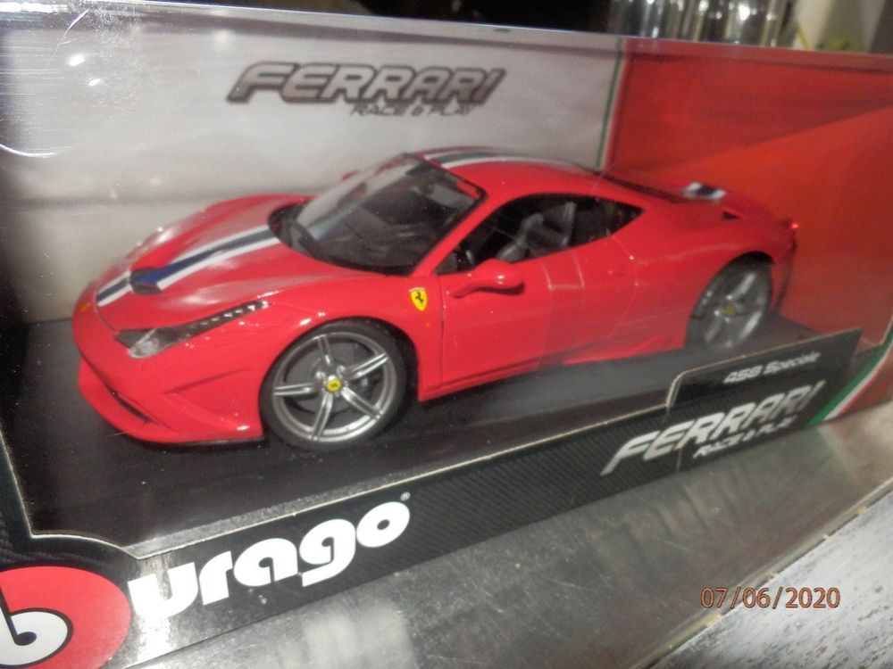 Miniature Ferrari 458 1/18 Hot Wheels Elite Italia GT2 Rouge Präsentationsfahrzeug Sans Vitrine