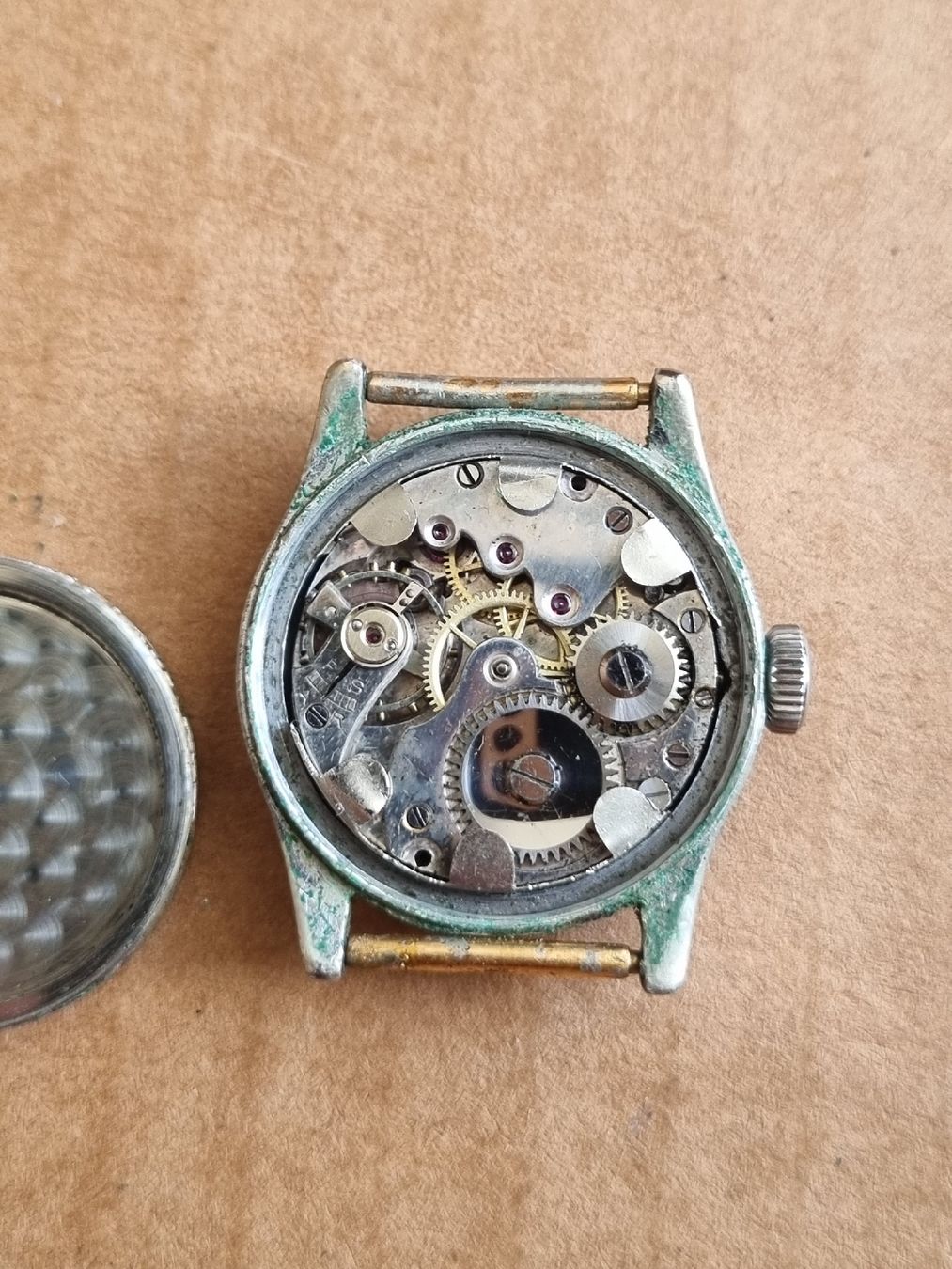Orologi: Handaufzug Uhr  – Difettoso da Schaffhausen venduto da Leveron13 3