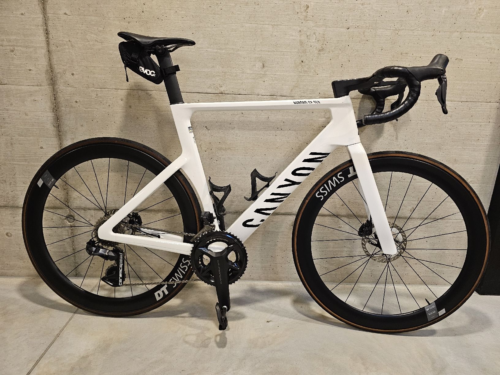 Canyon Biciclette: Canyon Aeroroad CF slx – Nuovo (secondo la descrizione) da Rotkreuz venduto da canyon05