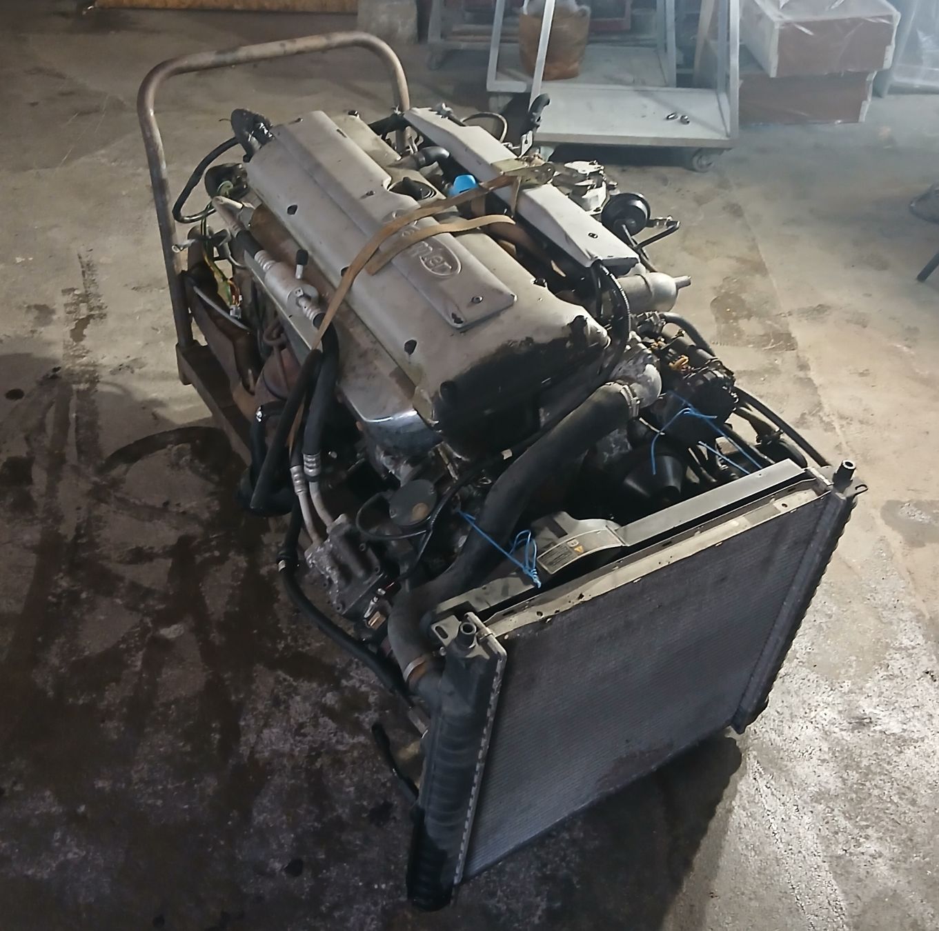 Jaguar Motoren: Moteur 4.0 Daimler Six 1994-2002 – Gebraucht aus la heutte von Auto-stock