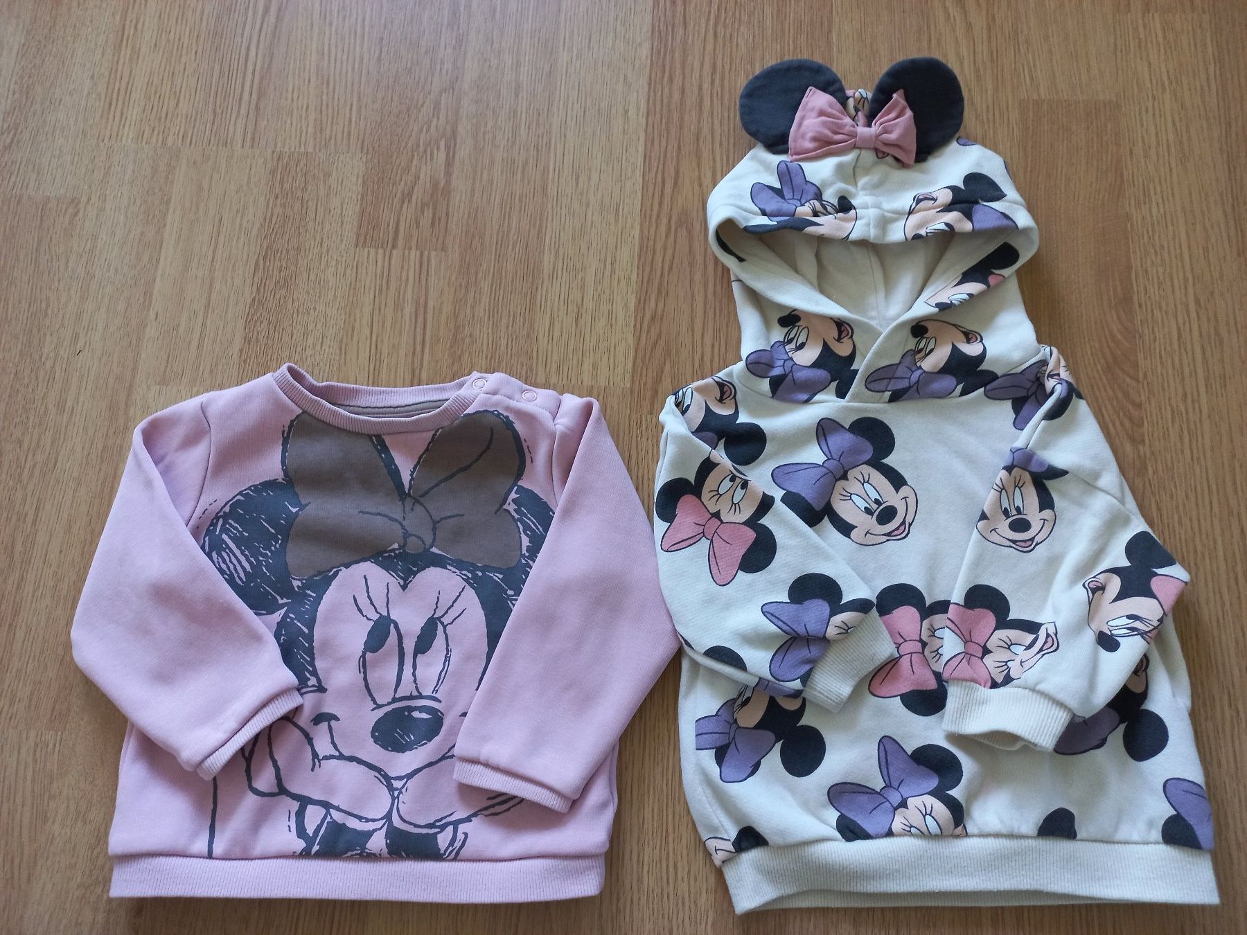 Maglioni & Felpe: 2 Minnie Mouse Pullis für Mädchen – Usato da Langnau am Albis venduto da kit_l9h5