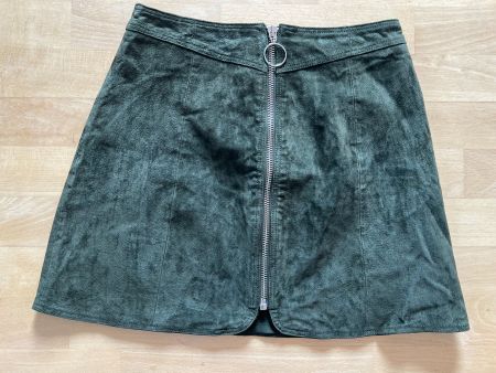 ZARA Damen Leder Rock in Gr. S, Olivgrün