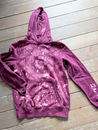 Hoodie mit Batikmuster, Grösse S, Top Zustand! ...