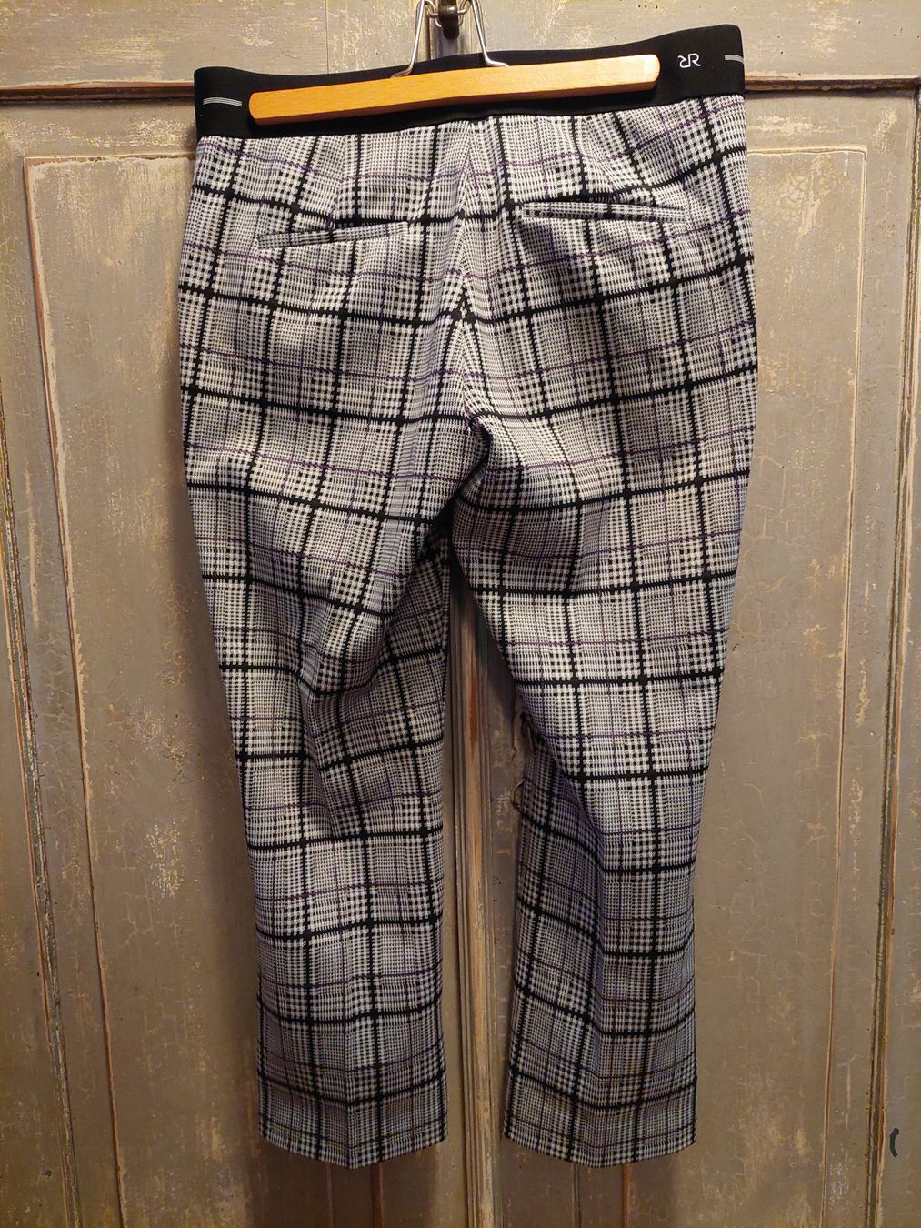 Raffaello Rossi Pantaloni: Raffaello Rossi . Dora Cropped G - 38 – Nuovo (secondo la descrizione) da Besenbüren venduto da teluride89 2