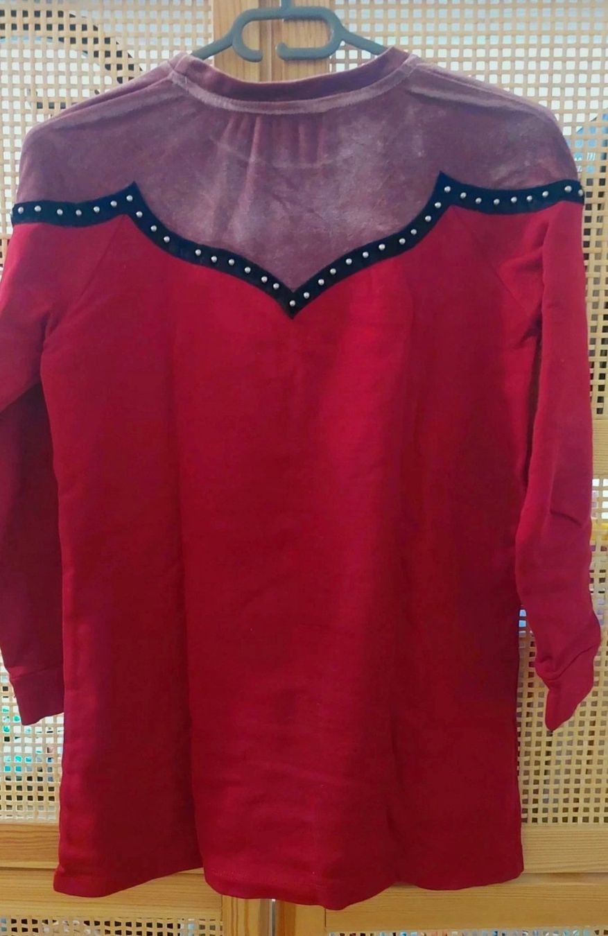 Pinko Vestiti & Gonne: Pinko Robe pull rouge manches longues avec franges 12 ans – Usato da Genève venduto da a_t_g5kq 1