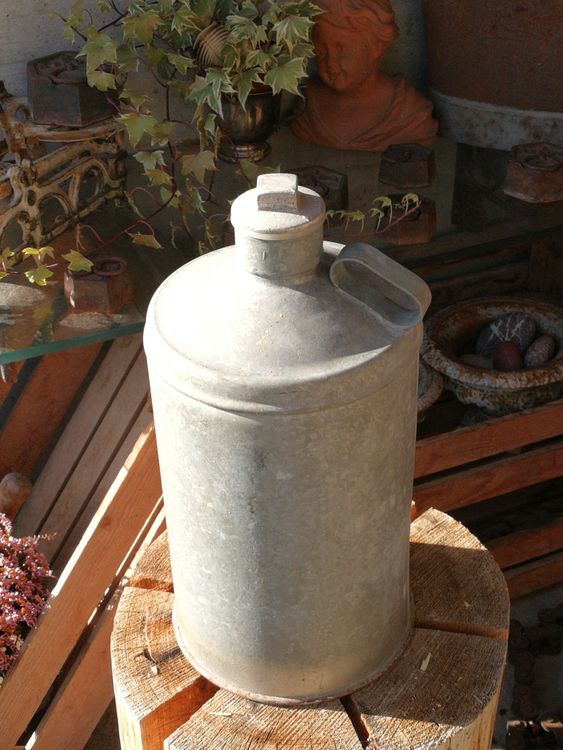 Originaler alter Kanister aus Blech / Blechkanister / Bidon | Kaufen ...