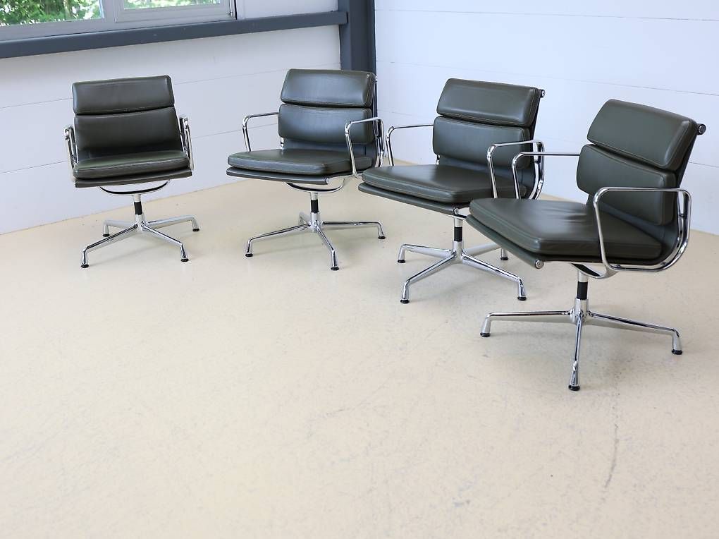 Eames Sedie: Vitra Eames EA 208 Softpad Bürostühle | Olive Leder – Usato da Meinisberg venduto da atelier_TILIJA 5