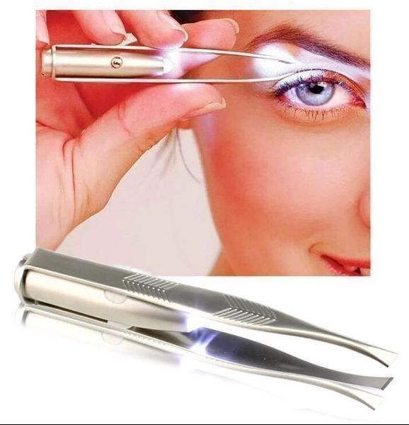 Cura del viso: Pinzette mit LED Licht – Nuovo e nell'imballaggio originale da Diepoldsau venduto da preisparadies-ch