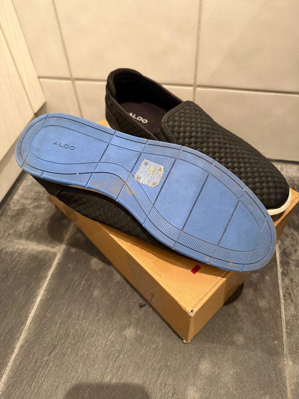 Aldo Scarpe da uomo: Aldo Slipper schwarz Stoff Gr. 40 – Usato da Chur venduto da spicebone 3