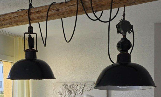 Lampade: Rustikale schwarze Industrielampen 2Stk. – Usato da Rudolfstetten venduto da Inotrend 1