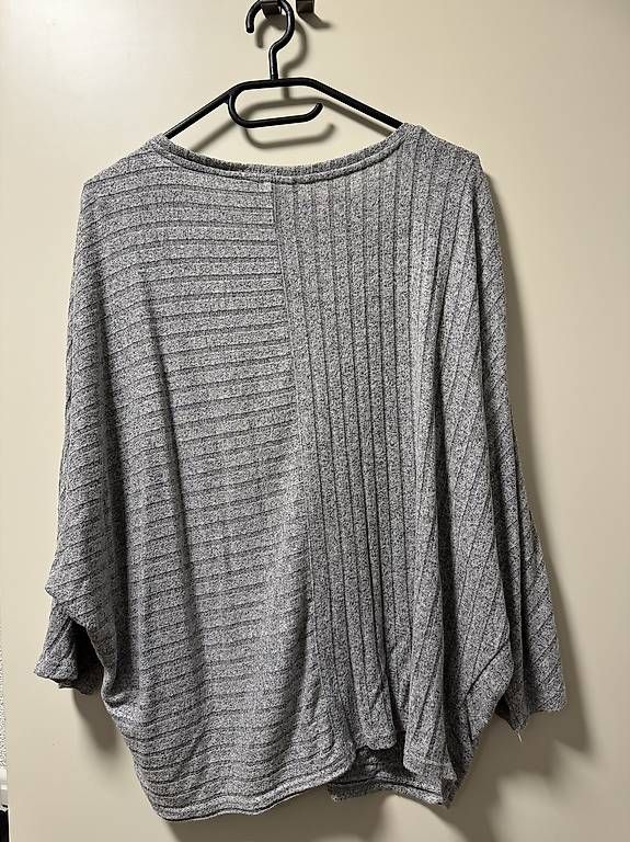 Tom Tailor T-shirt: Graues Damen Langarmshirt Gr. M, – Usato da Zürich venduto da cha_7n8s 3