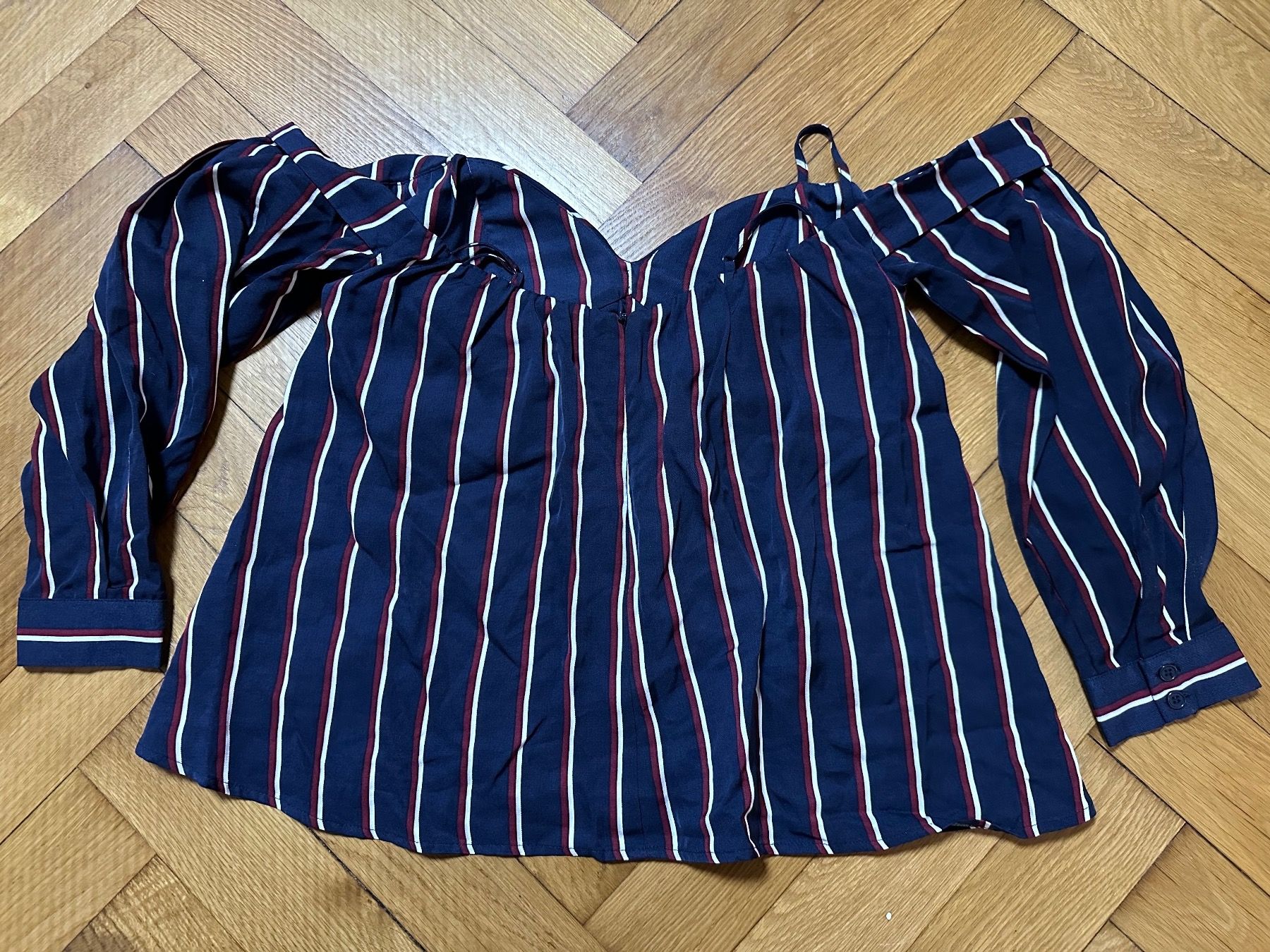Top: NEU Bardot elegantes Top, schulterfrei – Nuovo e nell'imballaggio originale da Zürich venduto da ong8 4