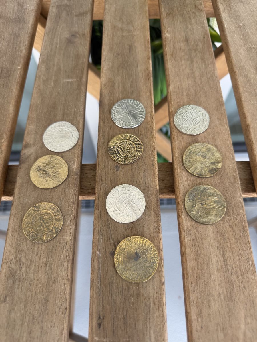 Toutes les monnaies: Set mit 9 dekorativen Wikinger-Münzrepliken. – Neuf (Voir description) à Regensdorf par rui_p2wz