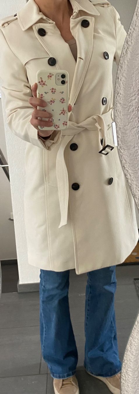 H&M Cappotti: Trenchcoat H&M – Usato da Arni BE venduto da Labello75
