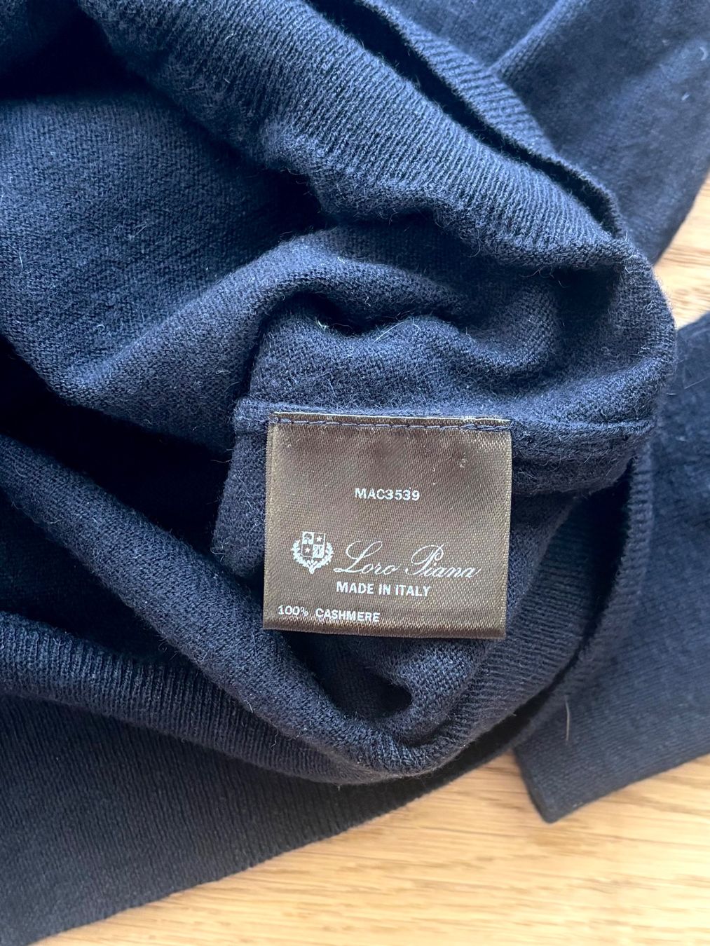 Loro Piana Maglioni & Felpe: LUXUS Loro Piana 100% Kaschmir Pullover AB 1.- !!! – Usato da Beckenried venduto da M.C.W. 3
