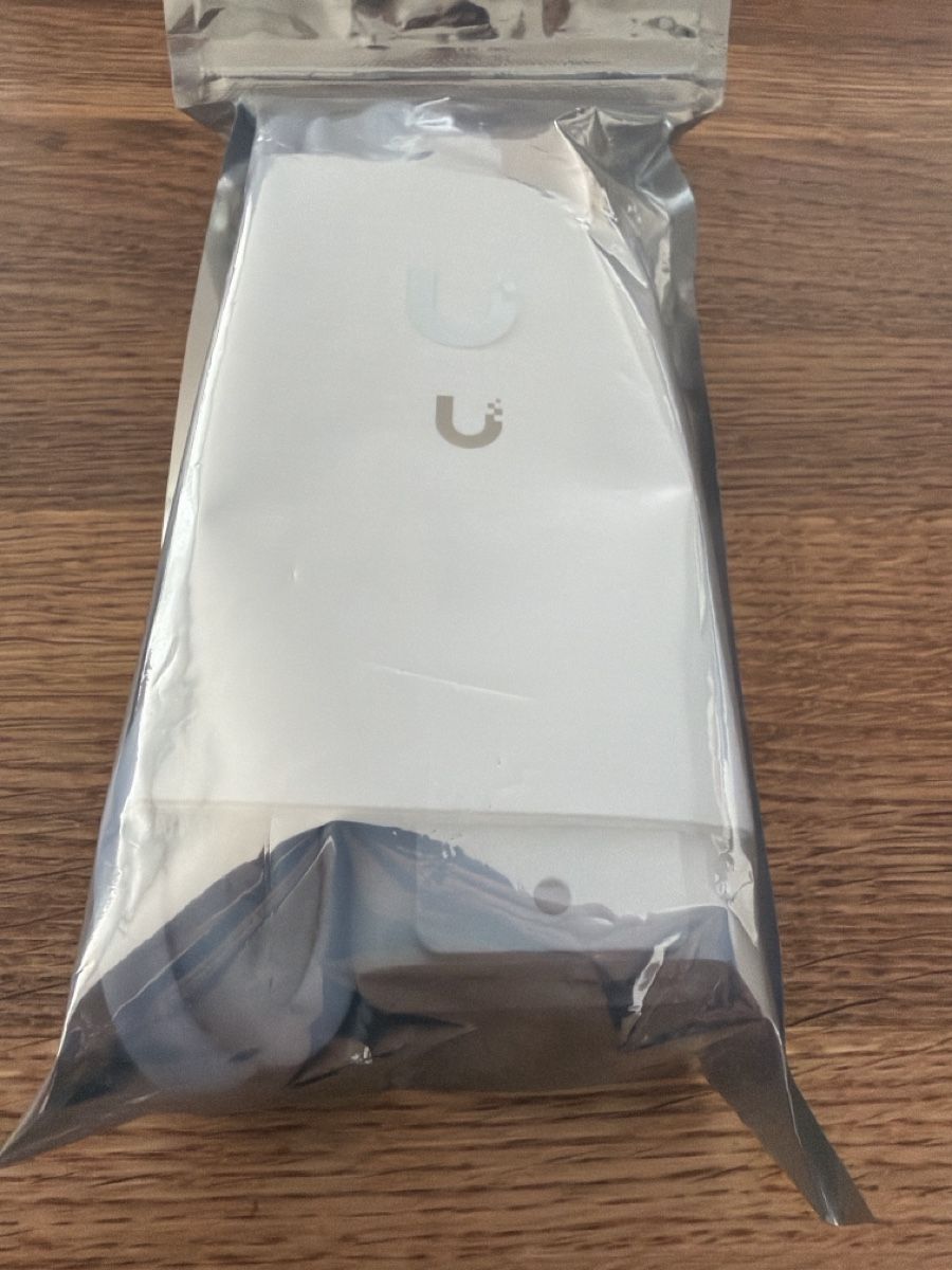 Ubiquiti Unità & Adattatore: Ubiquiti U-POE-AF – Nuovo e nell'imballaggio originale da Zürich venduto da hmorgen 1