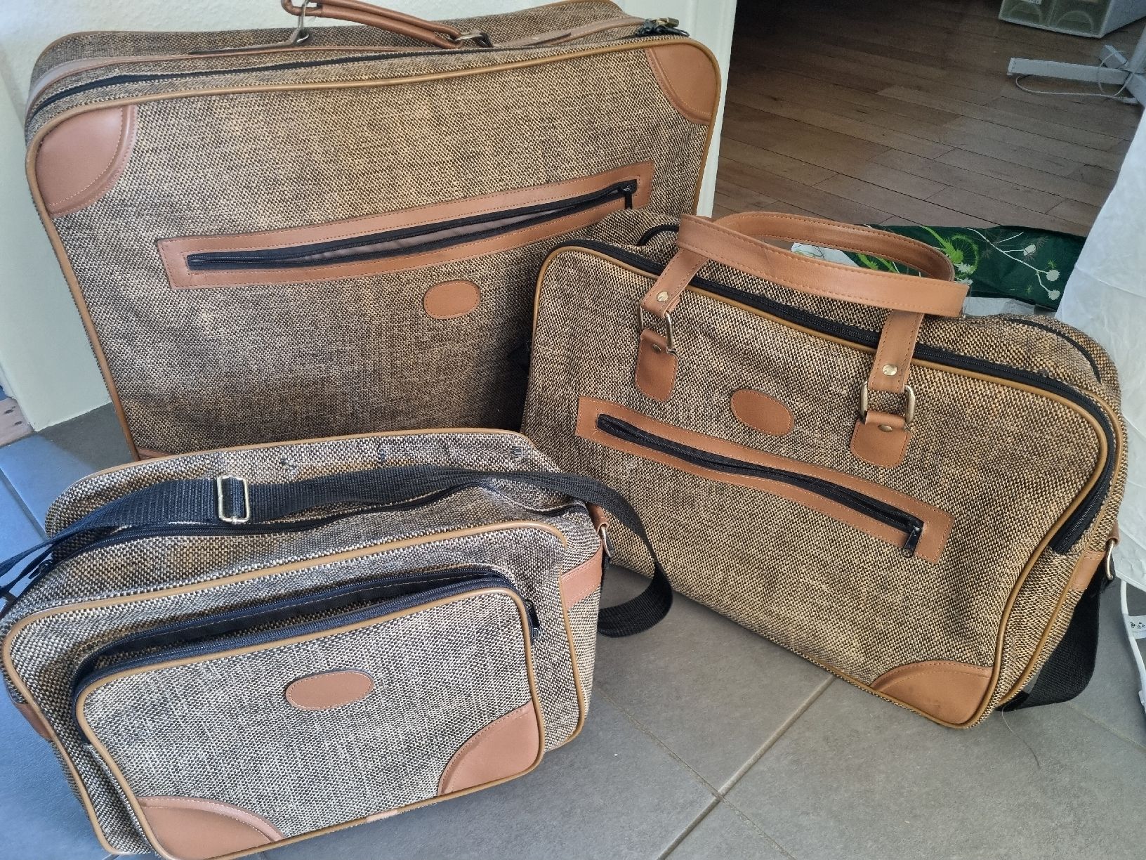 Reisekoffer: Valises Sacs vintage set de 3 – Gebraucht aus Peseux von Seven_life