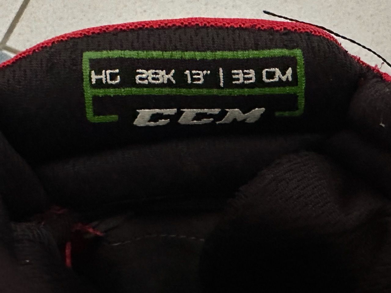 Ccm Kinderhandschuhe: CCM 28K Eishockey Handschuhe (Junior) – Gebraucht aus Moosseedorf von freezi64 2