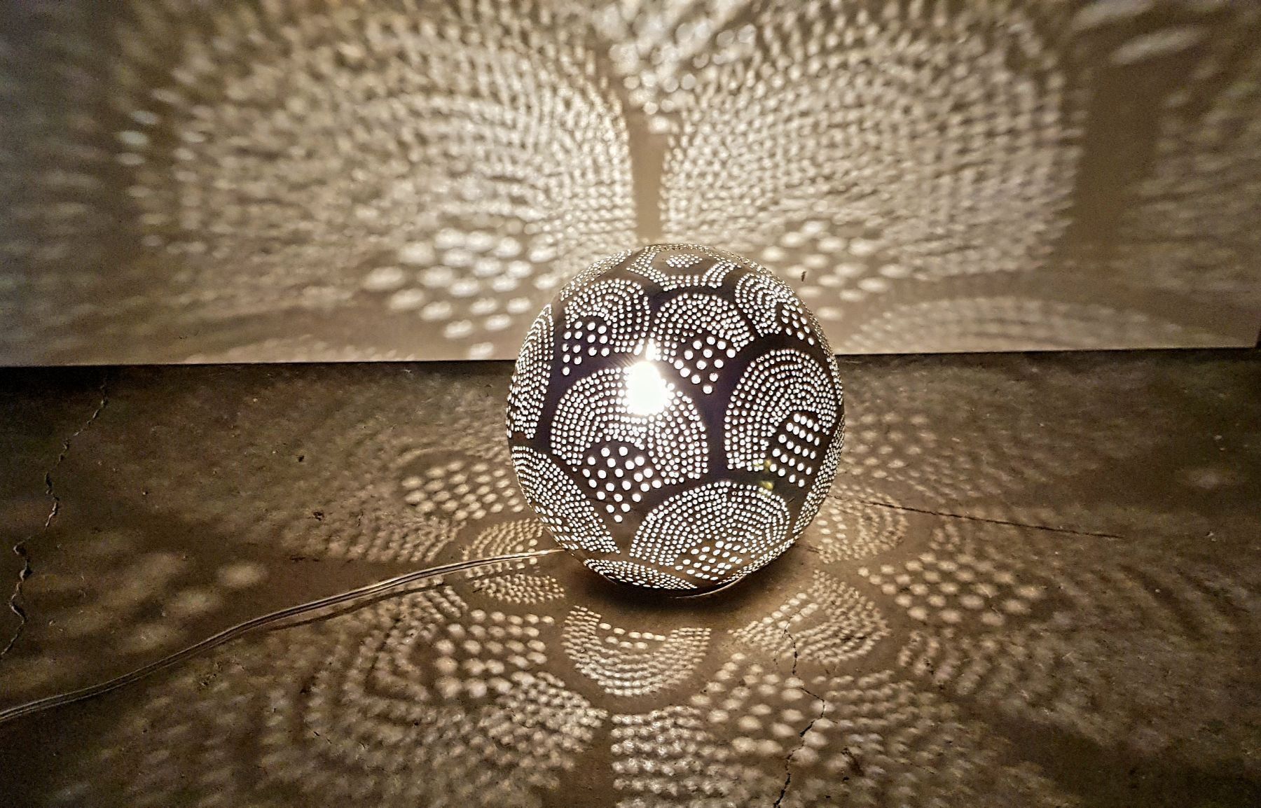 Lampade: Tischlampe – Nuovo e nell'imballaggio originale da Kirchberg SG venduto da PharaoShop