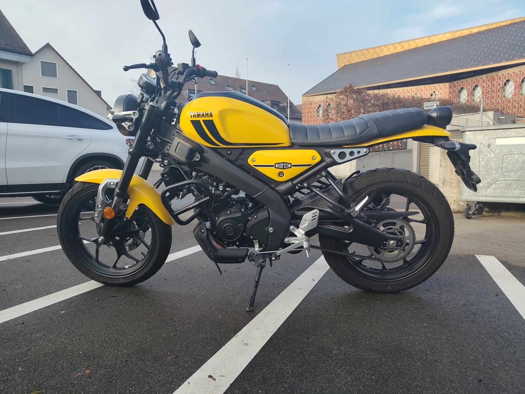 Yamaha Strada: Yamaha XSR 125 nur 698km – Usato da Unterengstringen venduto da Freeskier02