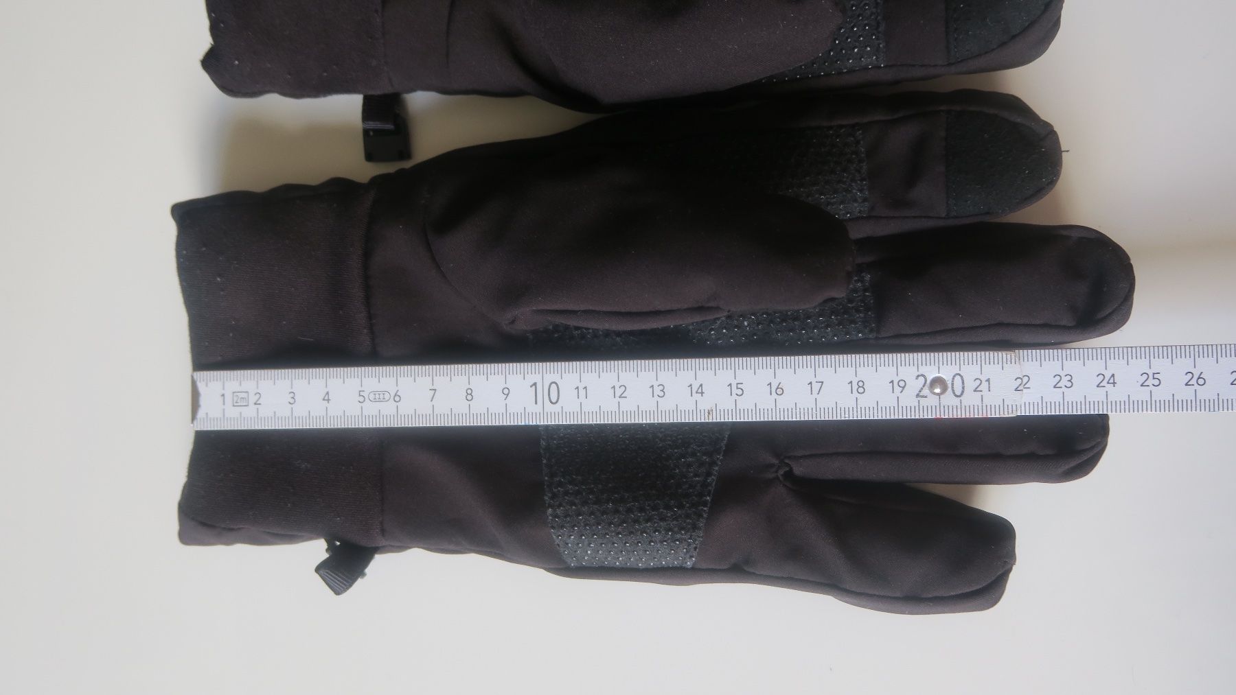 Guanti & manicotti: Ski Handschuhe S/M – Usato da Davos Platz venduto da Infinity795 3
