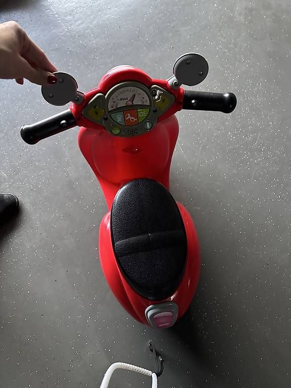 Veicoli per bambini: vespa bambino – Usato da massagno venduto da sar_8cdn 2