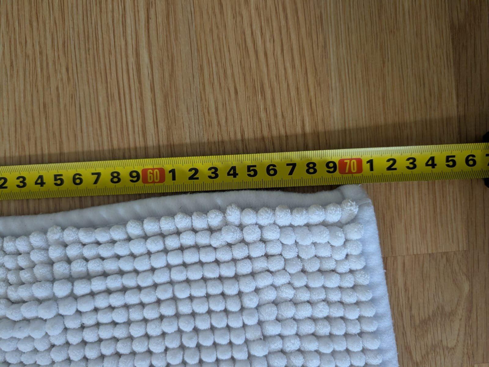Tappeti: Badeteppich weiss 120x70cm – Usato da Winterthur venduto da Arkadii 5