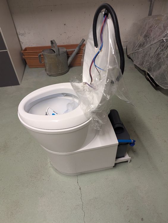 Thetford WC: Thetford C223-S Kasettentoilette – Neu und originalverpackt aus Kriessern von Qwertz14 2