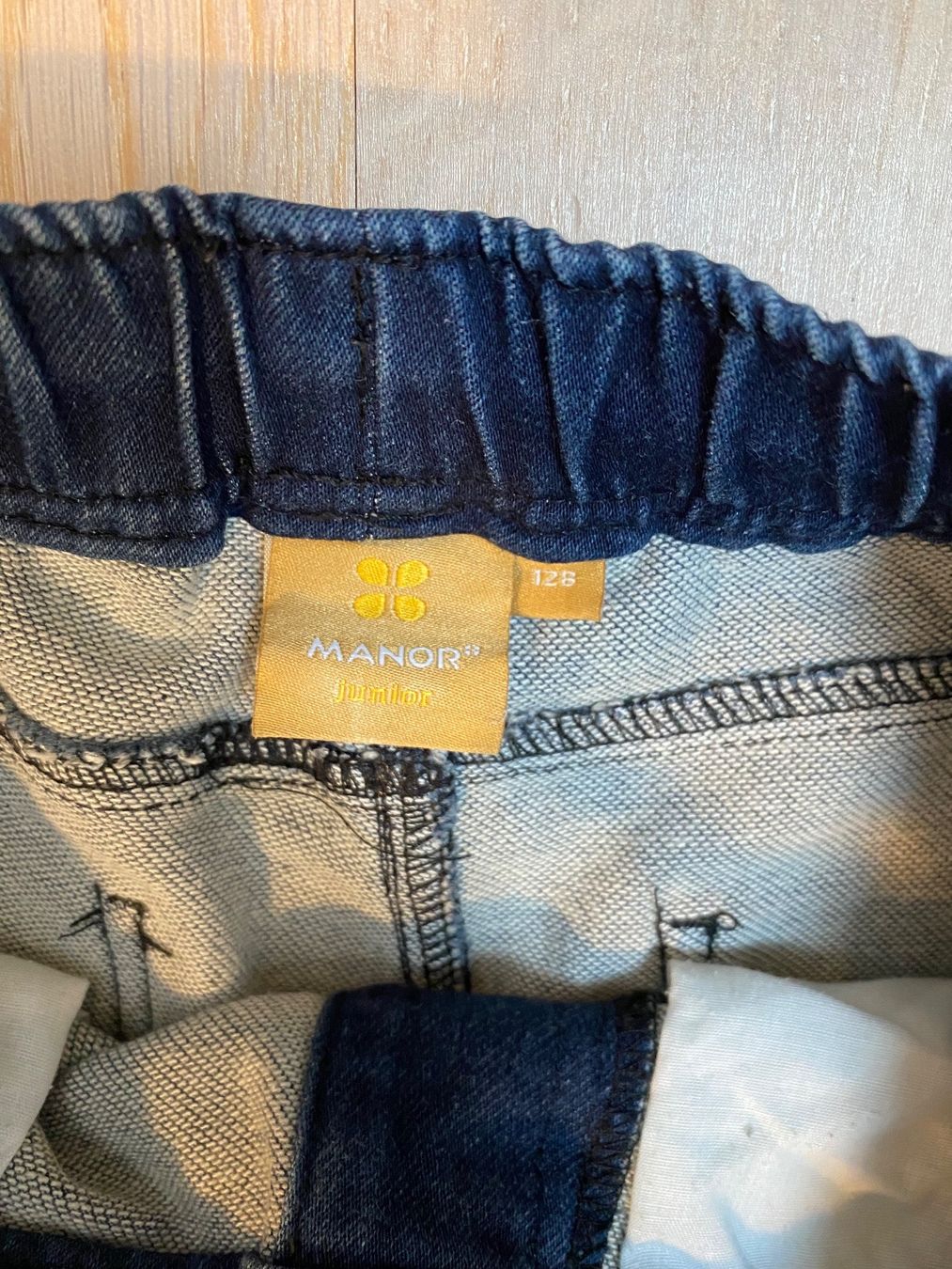Pantaloni: Manor Jeans Junge 128 – Usato da Muri AG venduto da Mkikus 1