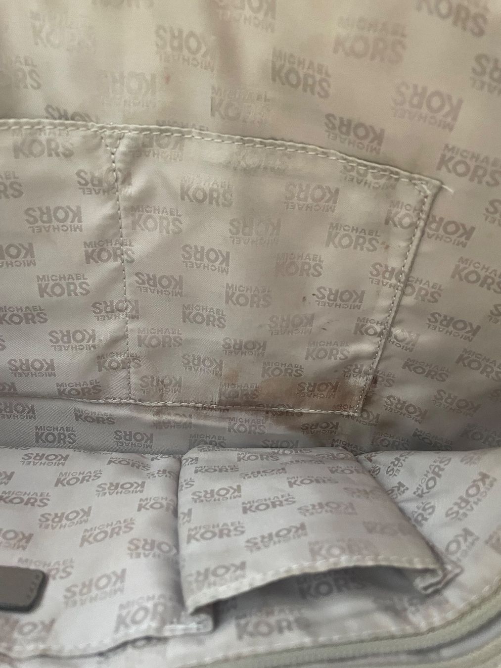 Michael Kors Taschen für Damen: Michael Kors Tasche gross beige Shopper – Gebraucht aus St. Gallen von jojan 3