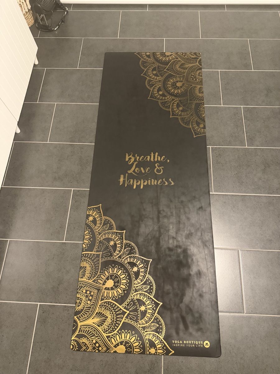 Tapis de sol: Yoga Grip matte  – D'occasion à Umiken par Nayara88
