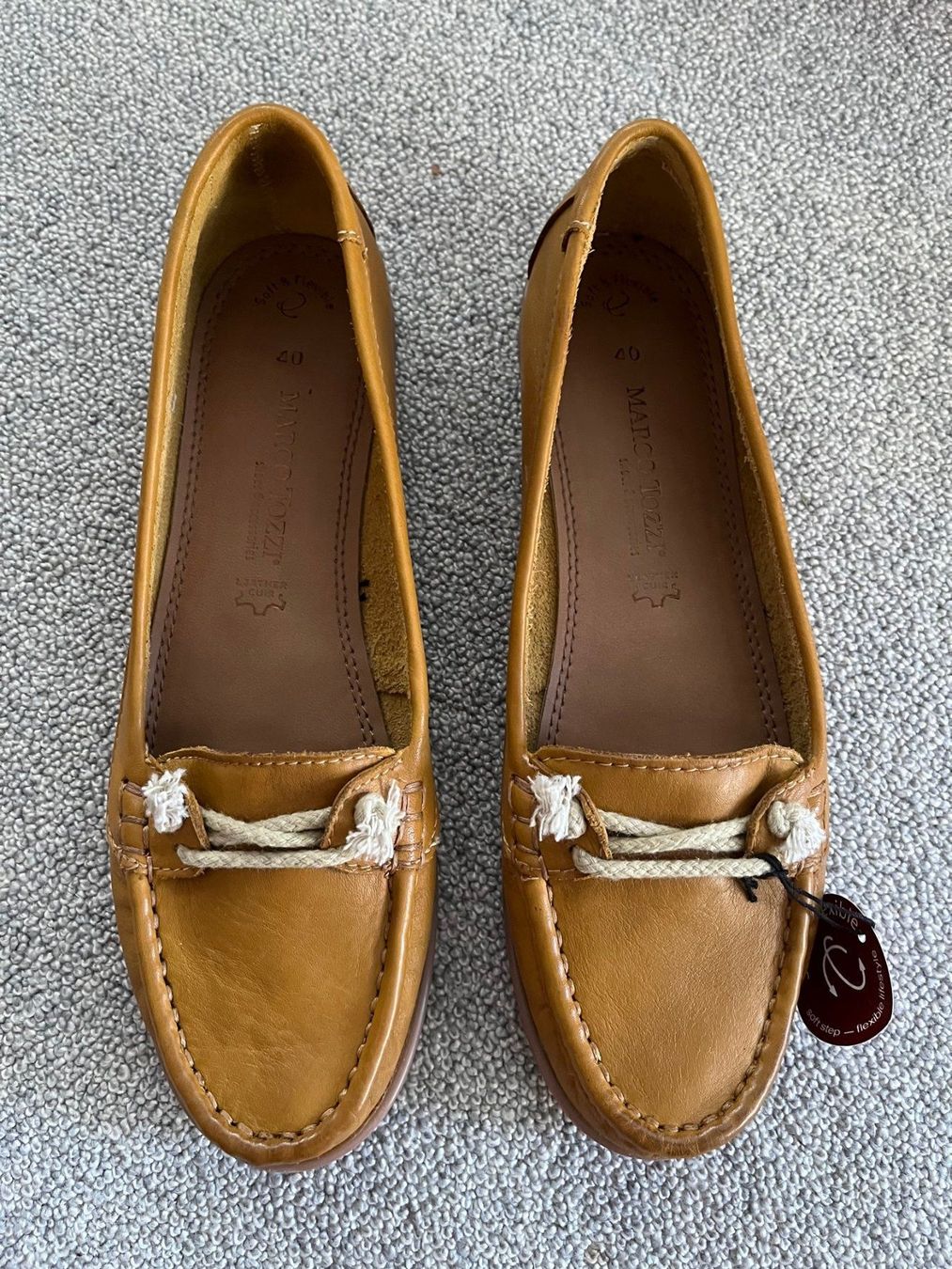 Scarpe da donna: Marco Tozzi Leder Schuhe Gr 40 – Nuovo (secondo la descrizione) da Kleindöttingen venduto da nev_tn7c 1