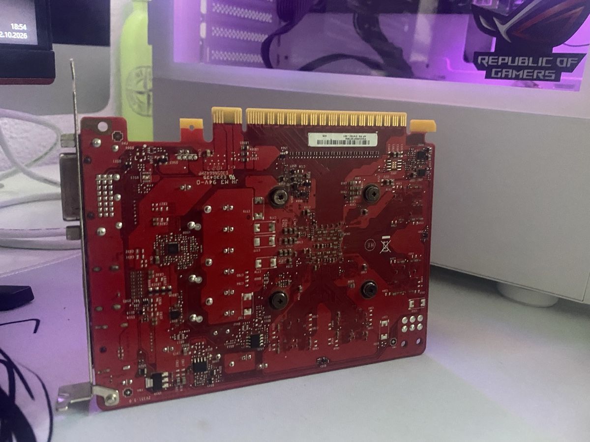 Nvidia Cartes graphiques: Nvidia GeForce Gtx1050 – D'occasion à Cham par Dzhurswitz 1