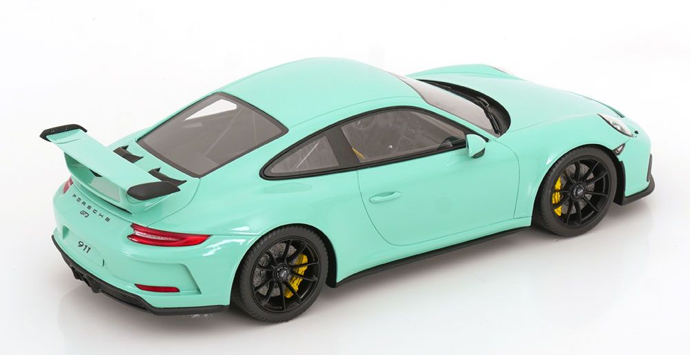 GT Spirit Modellini d'auto: Porsche 911 gt3 – Nuovo e nell'imballaggio originale da Steinhausen venduto da Topmodelcarzug 1