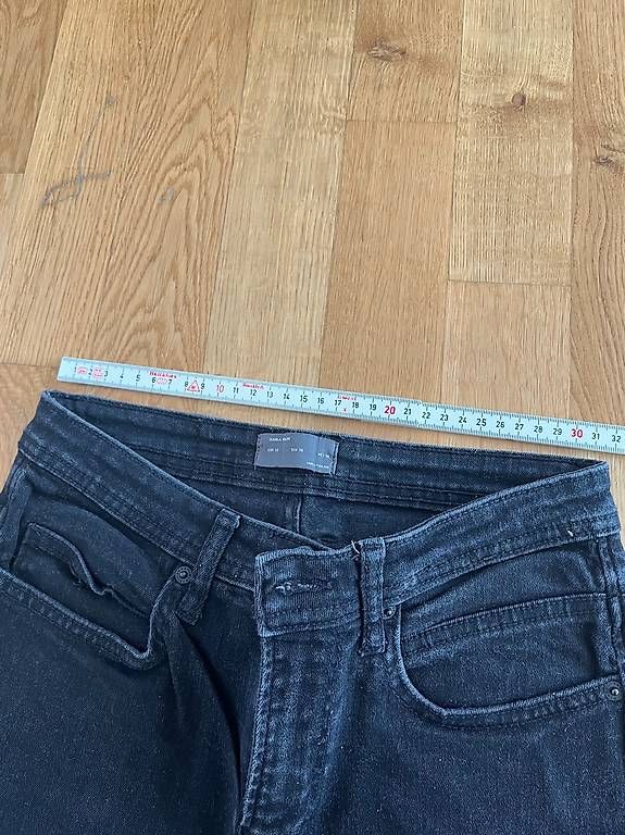 Jeans: schwarze Jeans, M, Zara Man – Usato da Breitenbach venduto da ani_tc2l 2