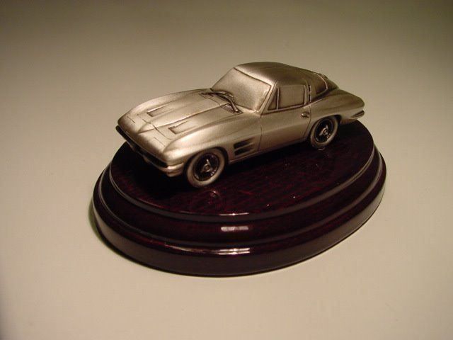 Chevrolet Modellini d'auto: Corvette Stingray Split Window Scale1:57 – Nuovo e nell'imballaggio originale da Giswil venduto da Healey71 6