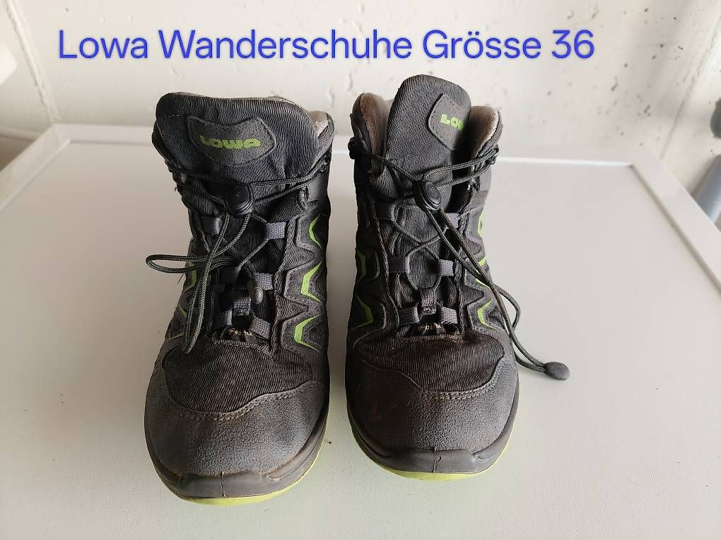 Lowa Schuhe für Jungen: Lowa Wanderschuhe Grösse 36 Goretex – Gebraucht aus Grossdietwil von wichtel28