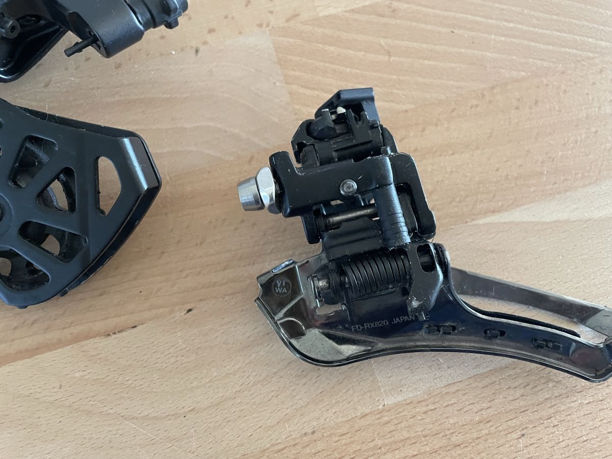 Shimano Pezzi di ricambio: Derailleurs Shimano GRX 820 -12s – Usato da Blonay venduto da Joye 2
