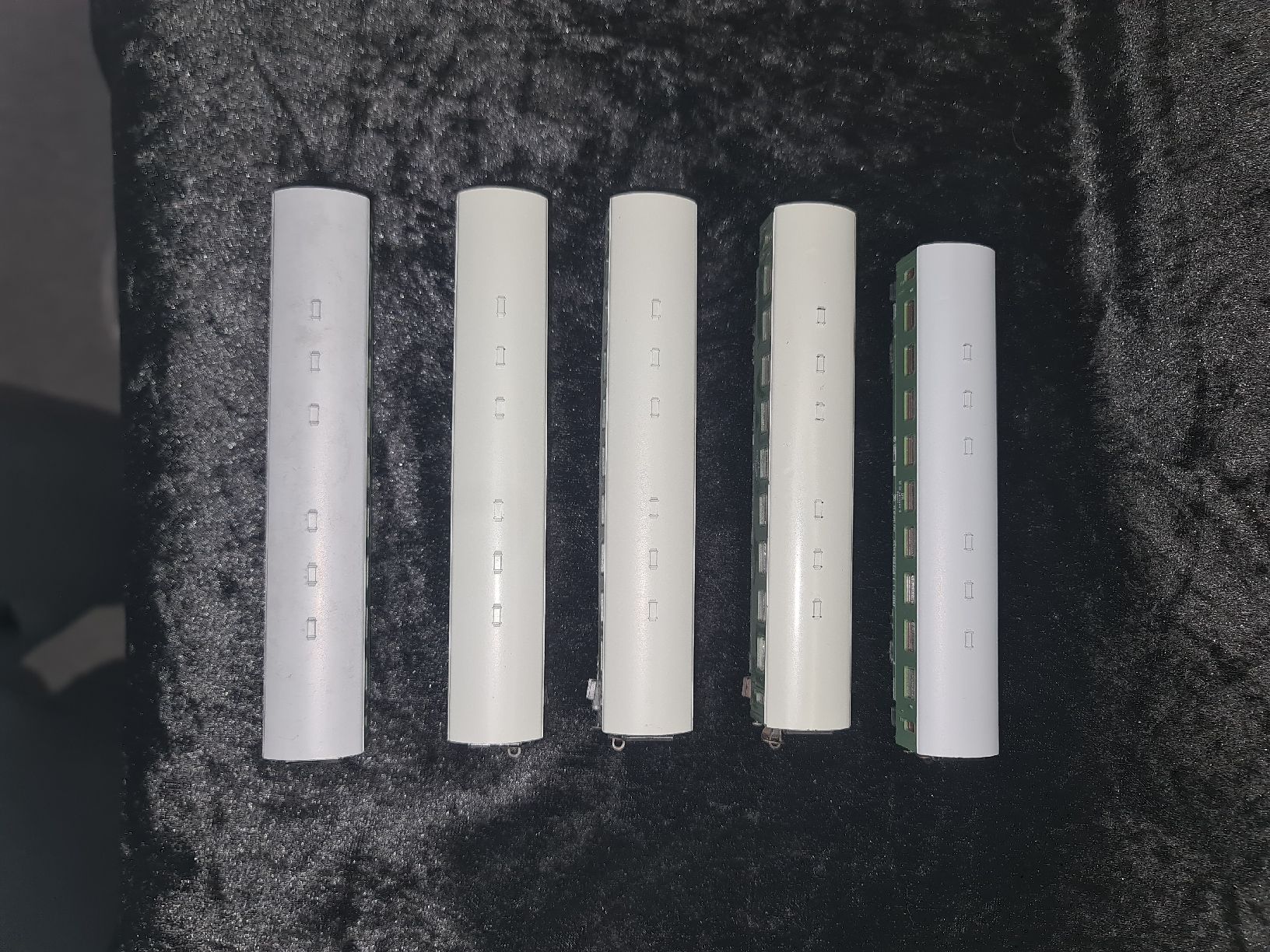 Tillig Modellini di ferrovie: SET 4 achsige Rekowagen – Usato da Conters venduto da dave_freak 3