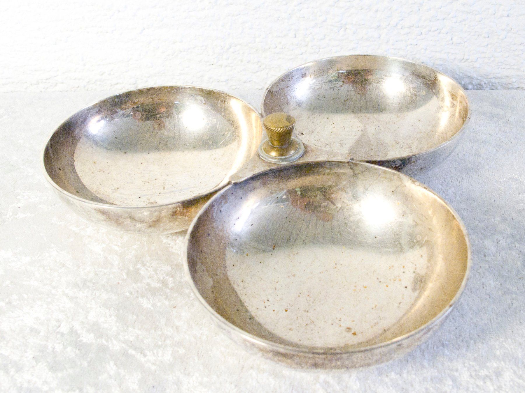 Ciotole: SERVIERSCHALE KLEEBLATT versilbert um 1920 – Usato da Blauen venduto da wosonst 1