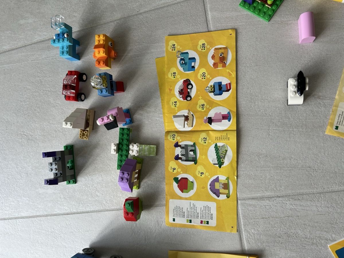 Lego Giocattoli: LEGO Classic Set mit Box, Bauanleitungen & Figuren – Usato da Rikon im Tösstal venduto da s_tenz 4