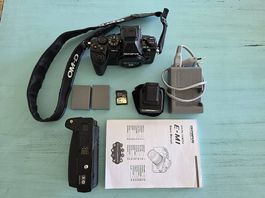 Olympus OM-D E-M1 Body + Zubehör