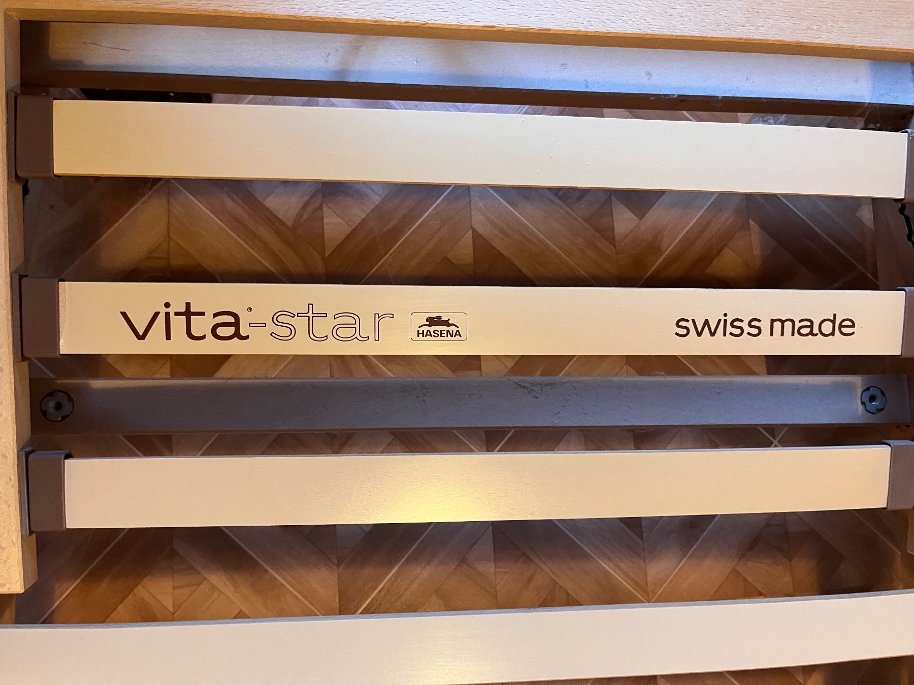 Lits: Bett – D'occasion à Winterthur par SFiz 2