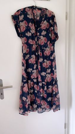 Chiffon Blusen-Kleid blau mit Blumendruck, Gr. S