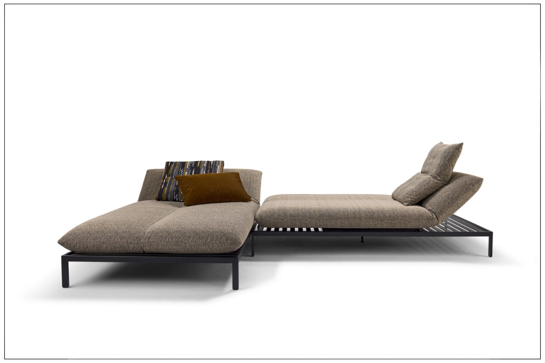 Bullfrog Divani: Bullfrog KAYA Outdoor Lounge Ecksofa / NP CHF 7404.- – Nuovo (secondo la descrizione) da St. Gallen venduto da Wohngut-Heule 2