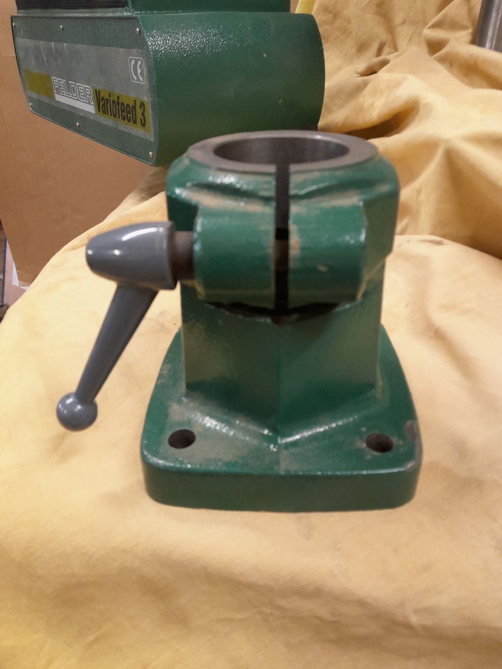 Alle Maschinen: Vorschubapparat FELDER Variofeed3 – Gebraucht aus Baar von holzatelier 6