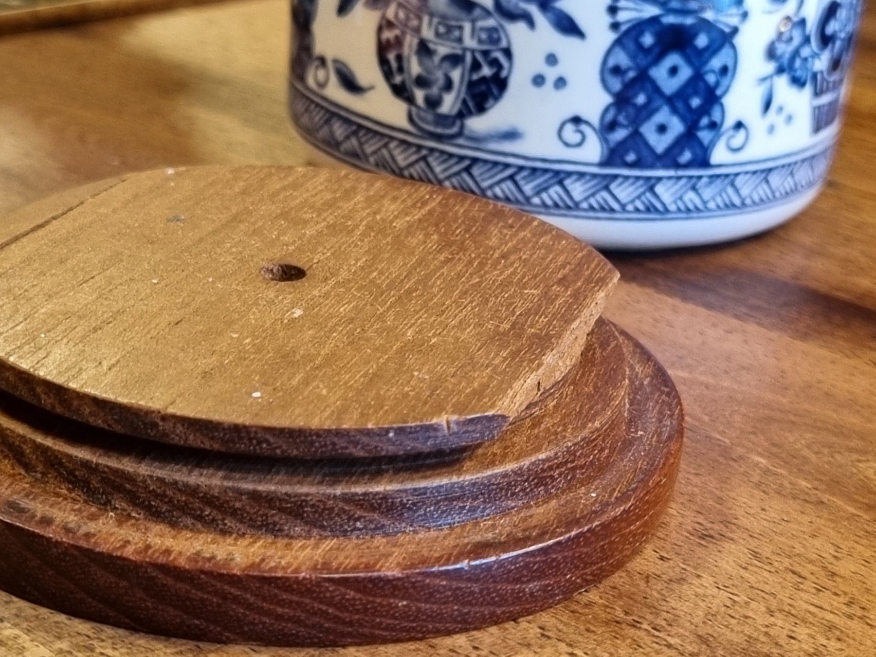 Zuccheriere: Royal Sphinx Maastricht Deckeldose Delft Blau – Usato da Scharnachtal venduto da devin03 7