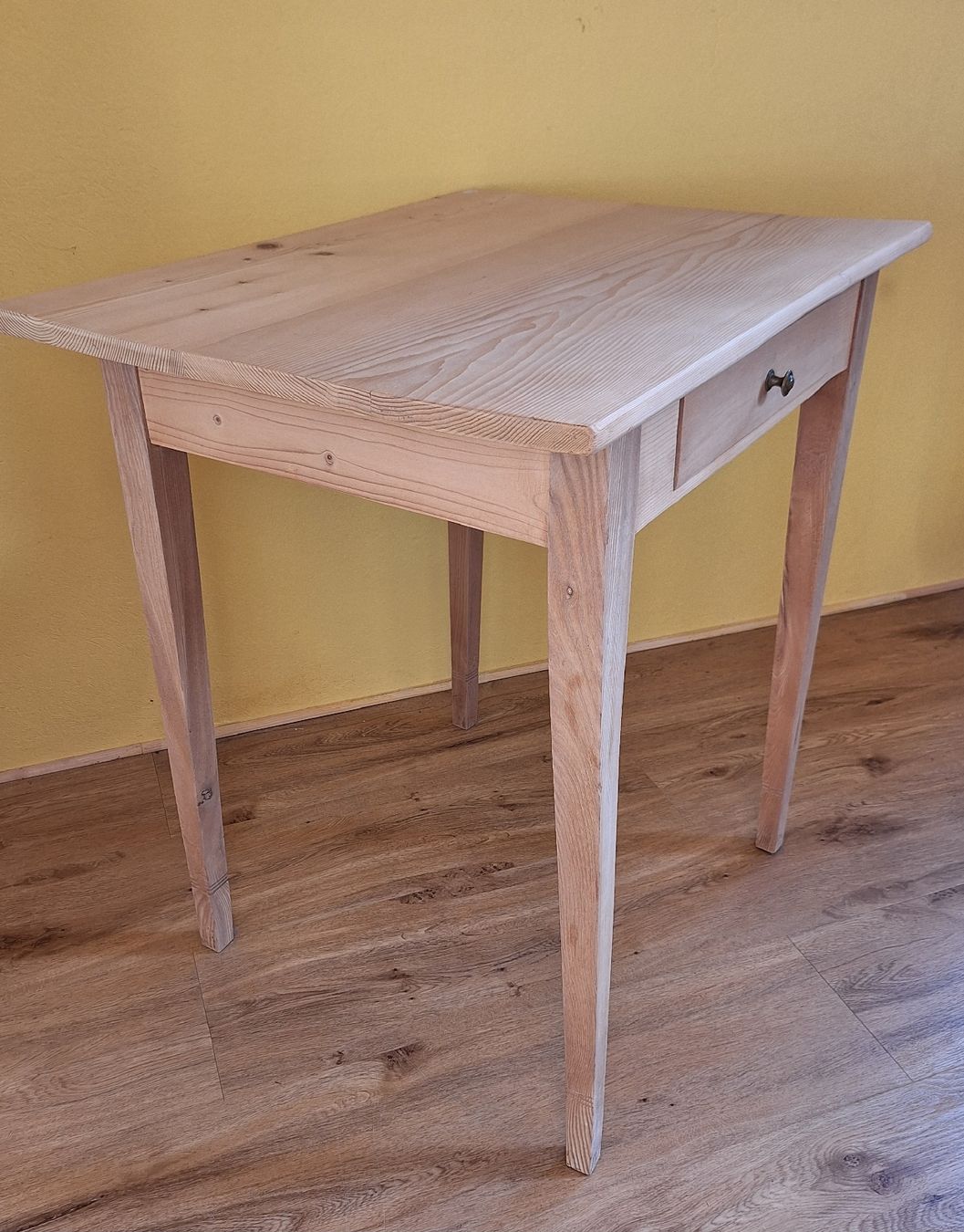 Tische: Altholztisch Tanne – Gebraucht aus Madiswil von takinu 2